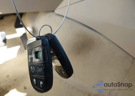 2011 Chrysler 300C z USA, uszkodzony, nr VIN 2C3CA6CT3BH559502